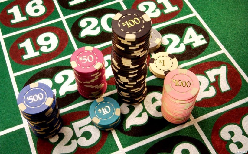Antarmuka permainan Mahjong Ways di aplikasi haha788 menampilkan gulungan dan simbol mahjong pada layar mobile